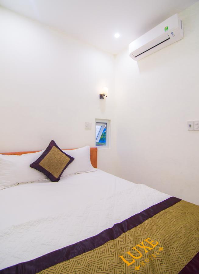 Luxe Hotel 응우하인선군 외부 사진